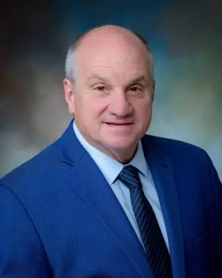 Dr. Eric Walser headshot